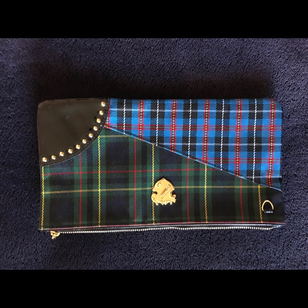 Mac makeup bag or brush bag